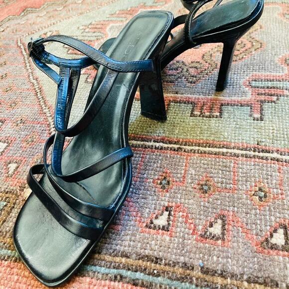 Vintage y2k Strappy Sandals - Picture 2 of 4